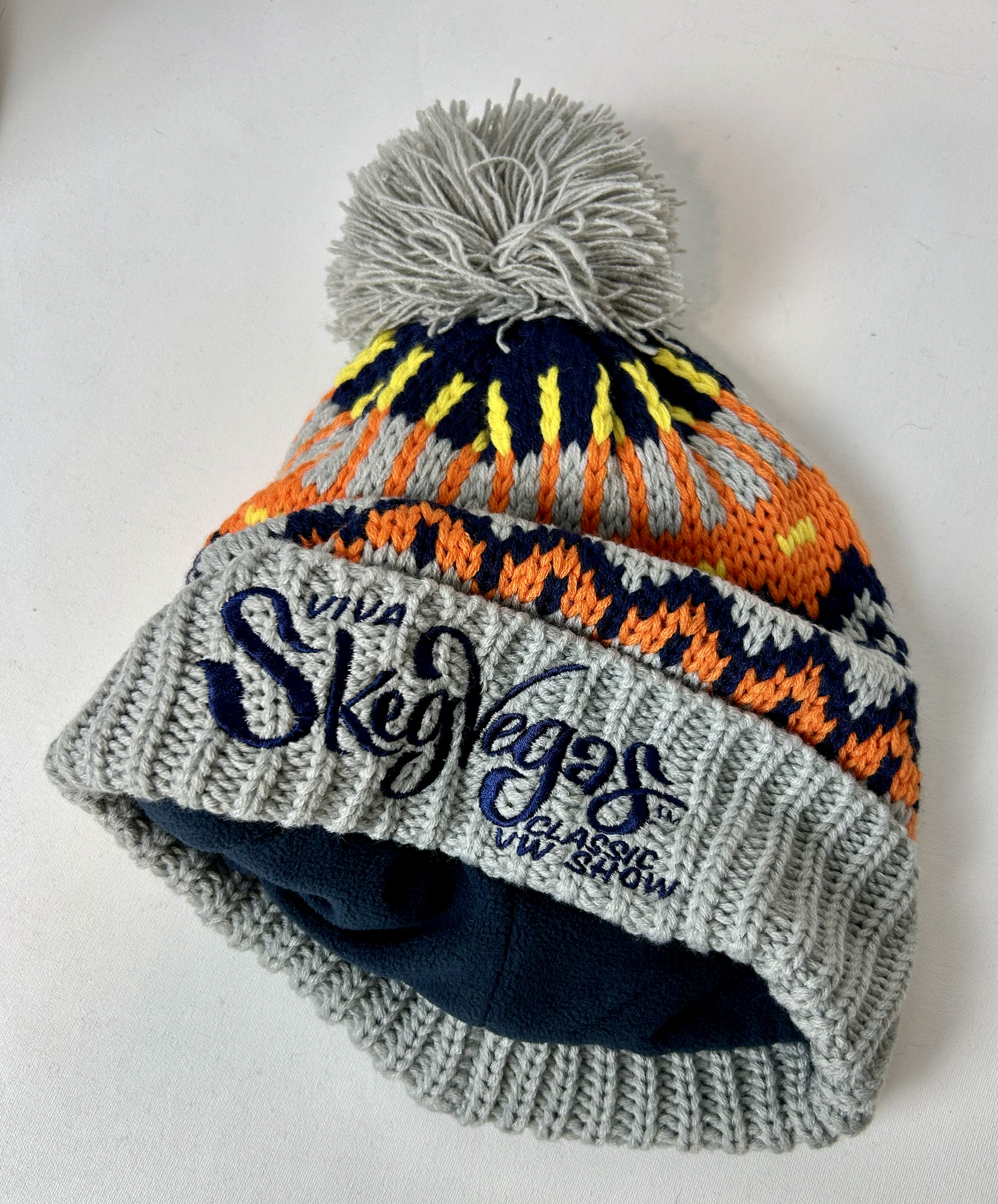 OFFICIAL Retro Ski Bobble Glacier Grey